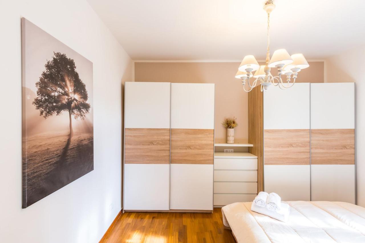 Brancaccio Renewed Apartment By Napoliapartments ภายนอก รูปภาพ