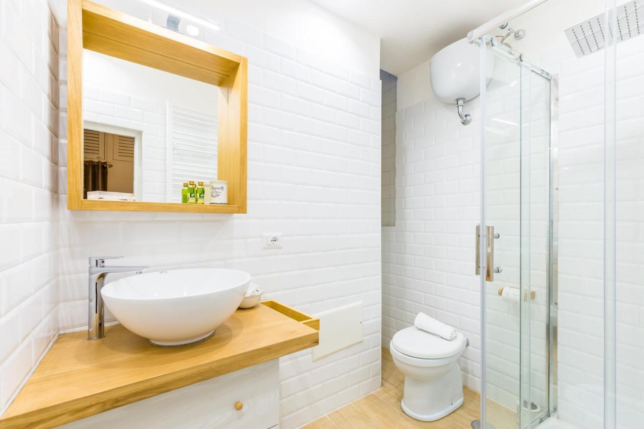 Brancaccio Renewed Apartment By Napoliapartments ภายนอก รูปภาพ