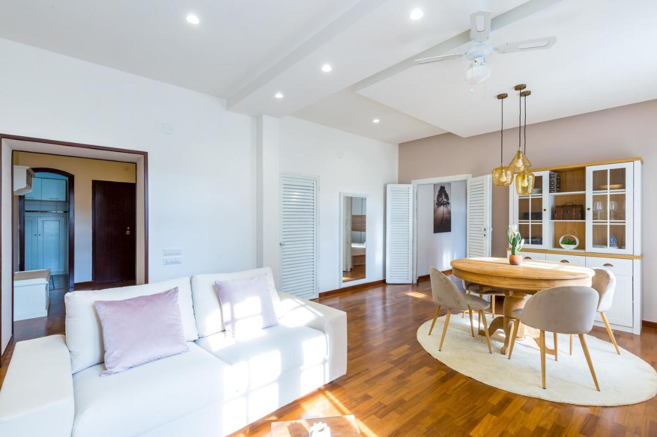 Brancaccio Renewed Apartment By Napoliapartments ภายนอก รูปภาพ